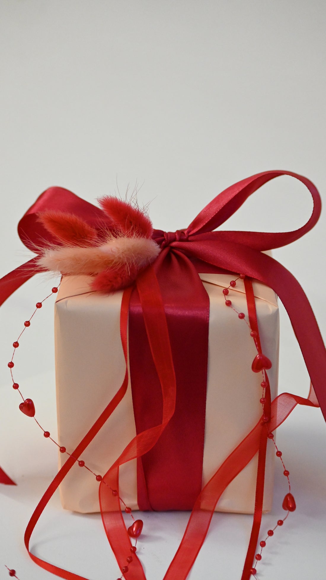 Elevating Your Gift-Giving Game with Top Wrapping Services