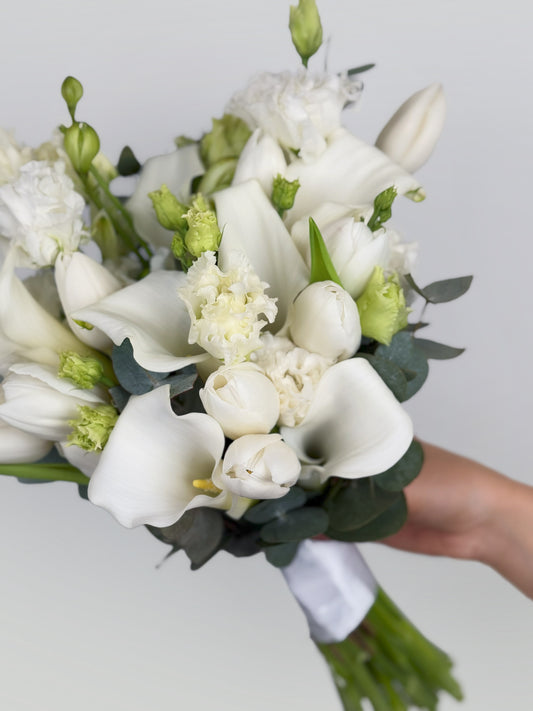 Timeless White Wedding Bouquet