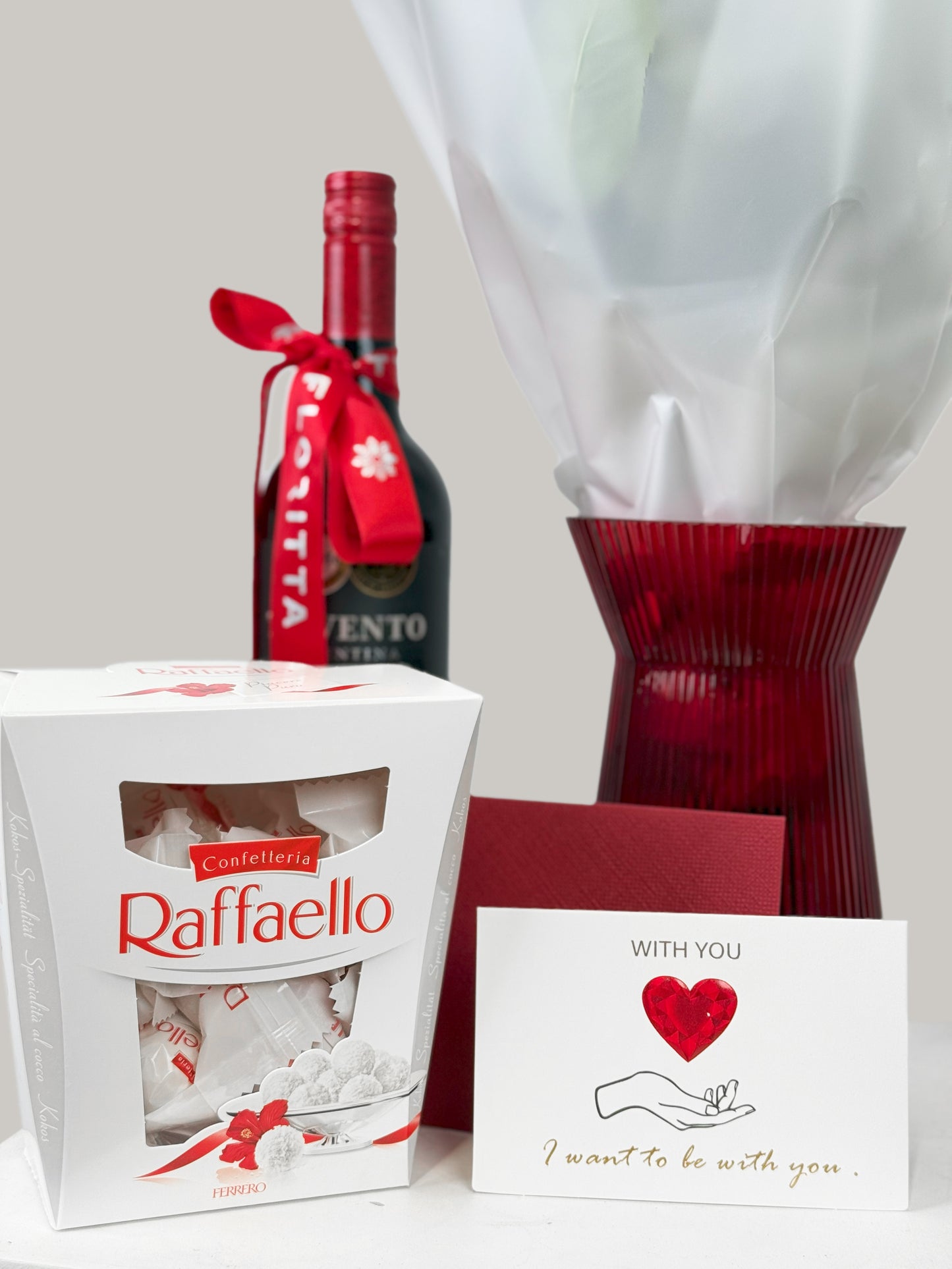 6 Red Roses, Wine & Raffaello